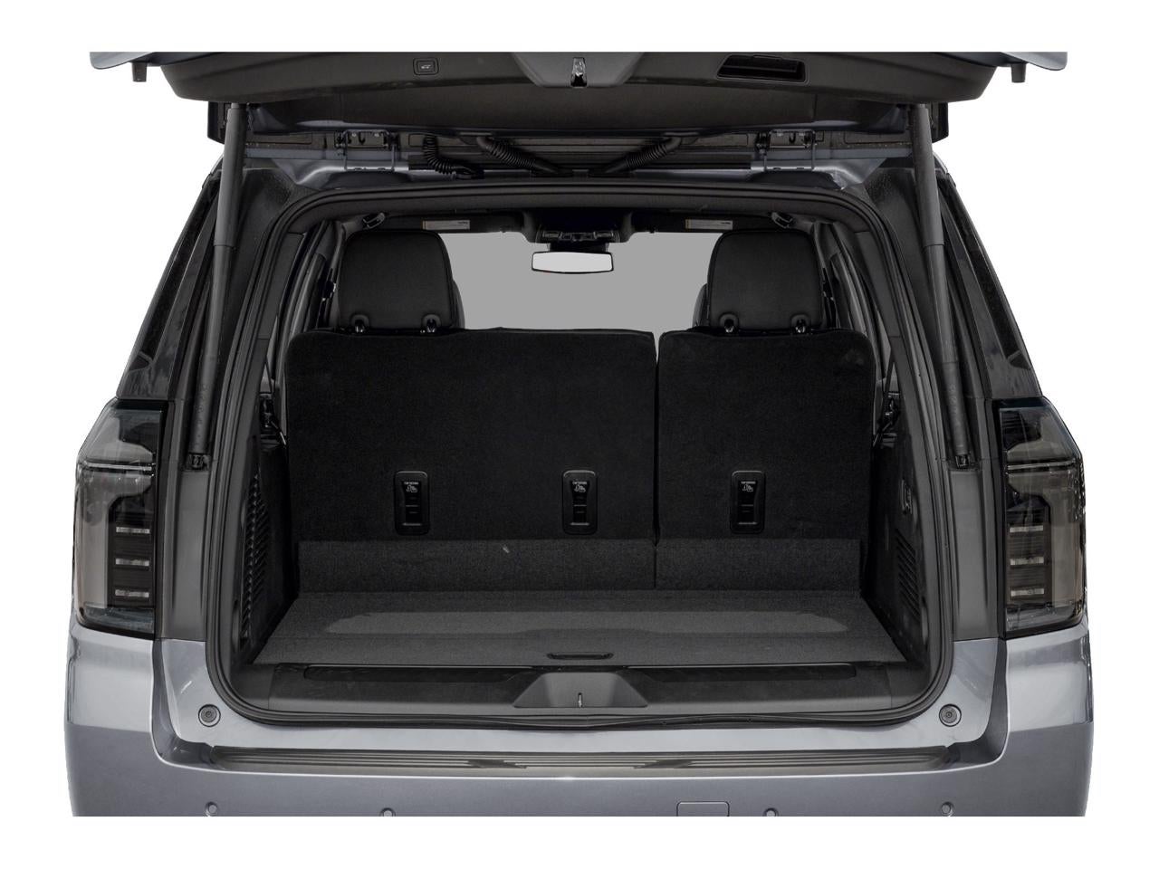 2025 Chevrolet Suburban LT