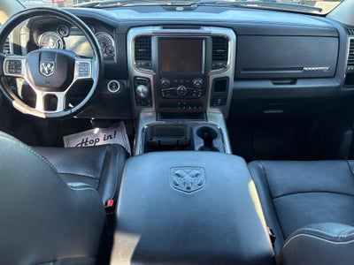 2017 RAM 1500 Laramie Crew Cab 4x4 5'7" Box