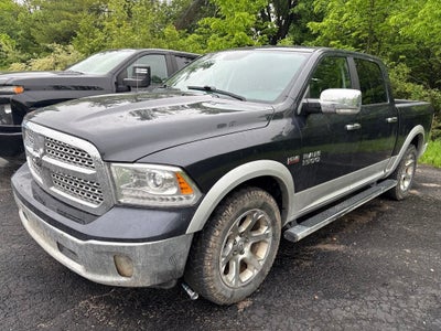 2017 RAM 1500 Laramie Crew Cab 4x4 5'7" Box