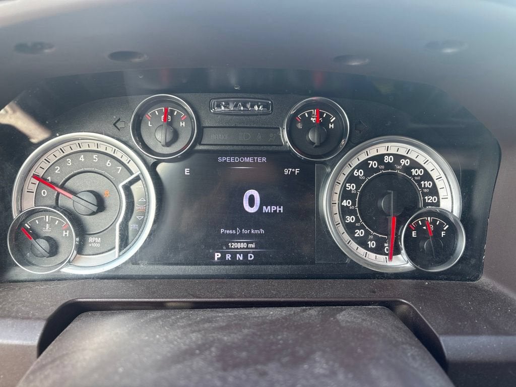 2017 RAM 1500 Big Horn Crew Cab 4x4 6'4" Box