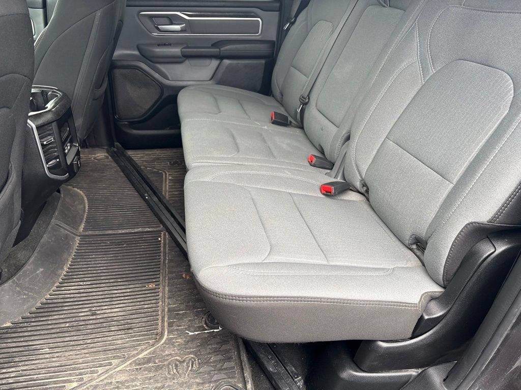 2021 RAM 1500 Big Horn Crew Cab 4x4 5'7" Box