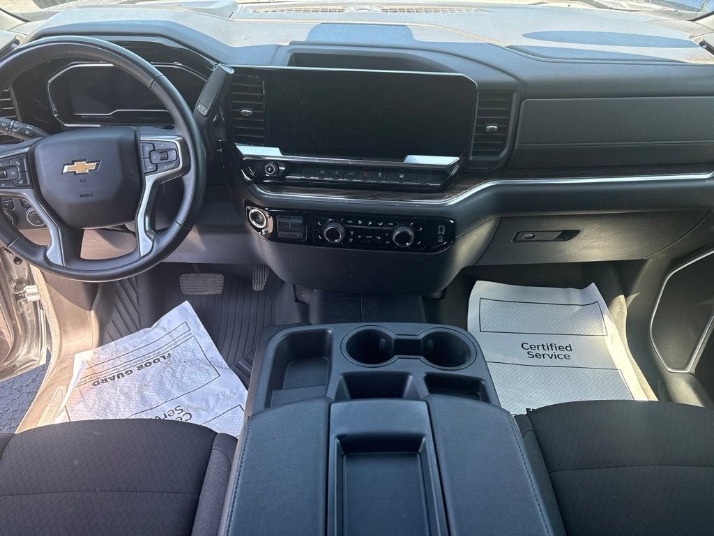 2025 Chevrolet Silverado 1500 LT (2FL)