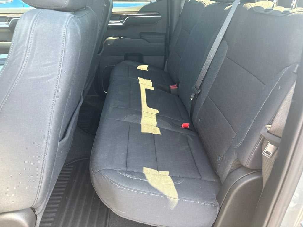 2025 Chevrolet Silverado 1500 LT (2FL)