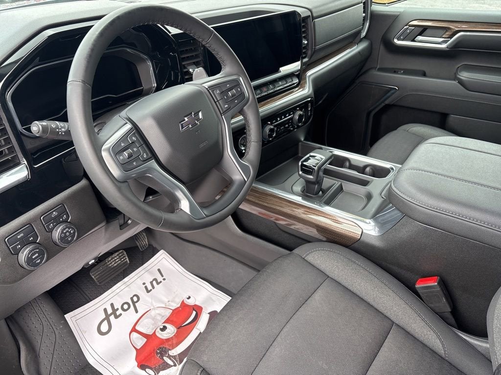 2023 Chevrolet Silverado 1500 RST