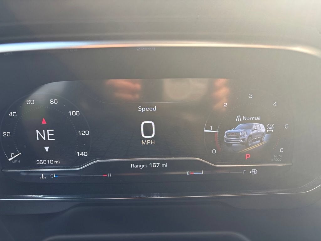 2024 GMC Yukon SLT