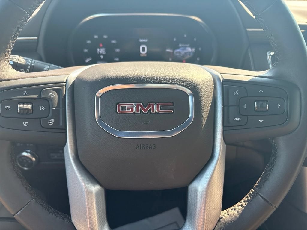 2024 GMC Yukon SLT