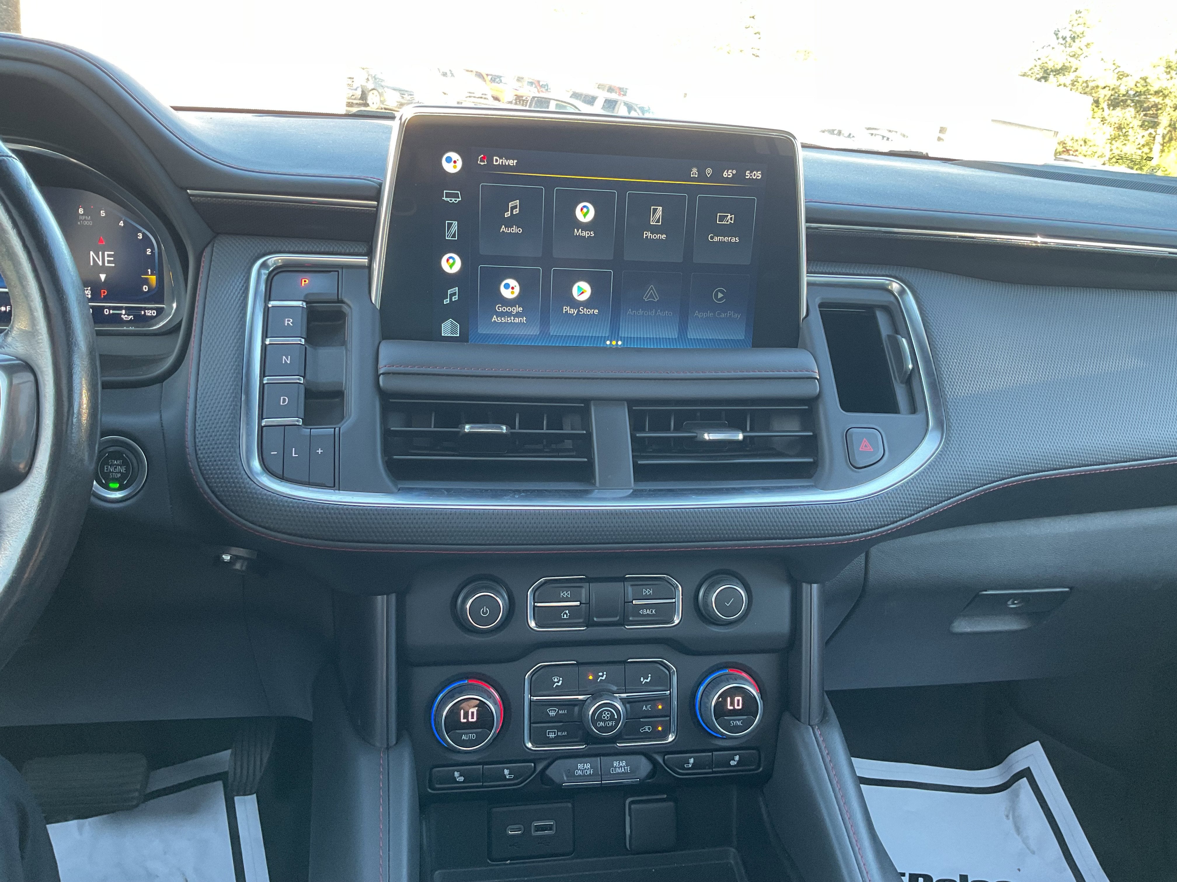 2022 Chevrolet Suburban RST