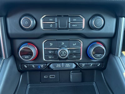 2022 Chevrolet Suburban Premier