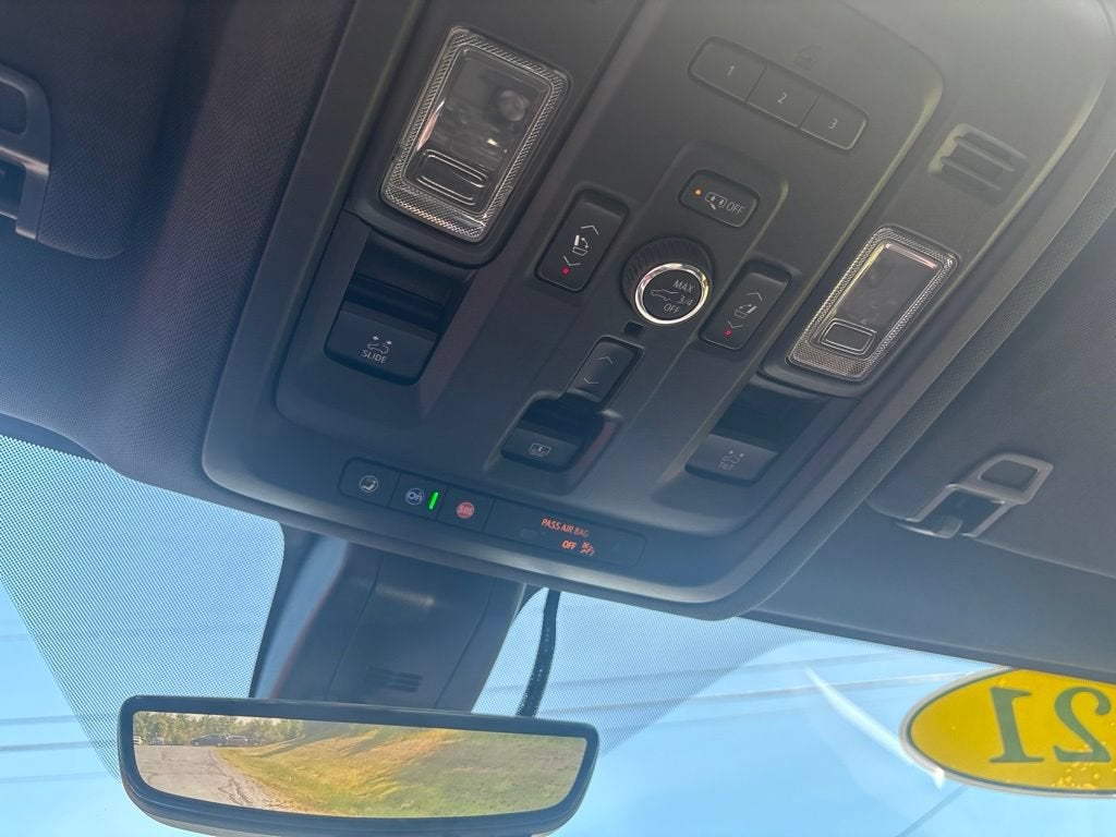 2021 Chevrolet Suburban High Country