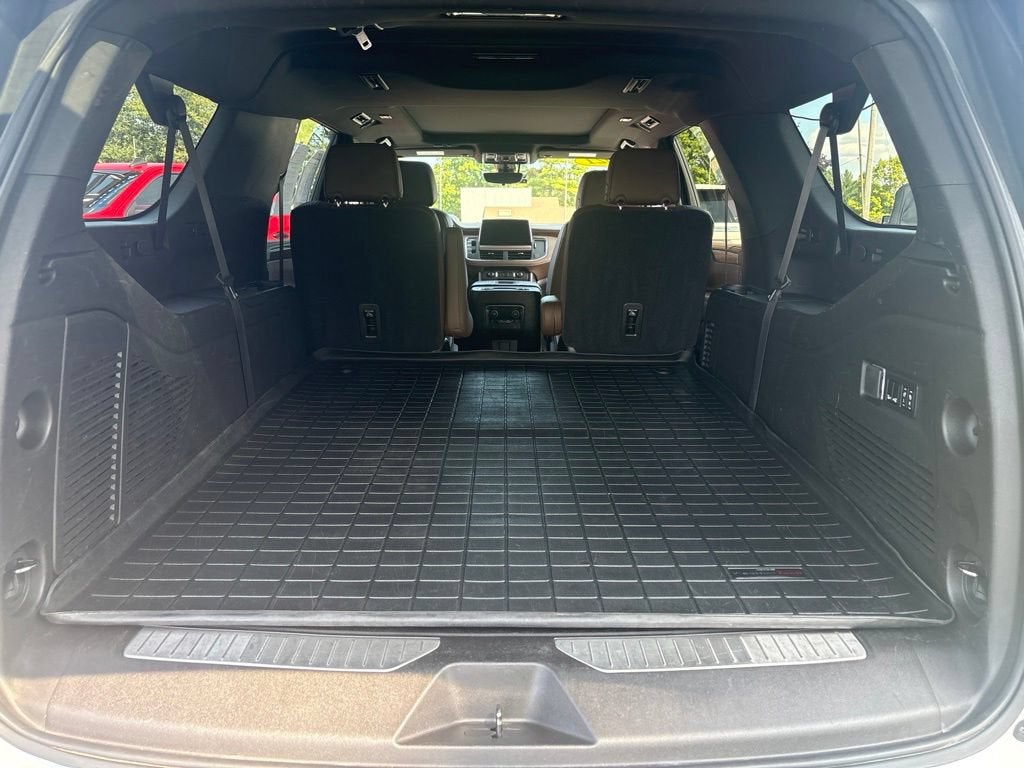 2021 Chevrolet Suburban High Country