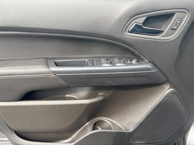 2022 GMC Canyon 4WD AT4 w/Leather