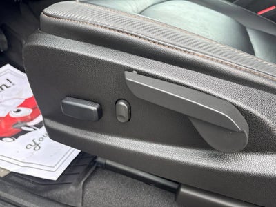 2022 GMC Canyon 4WD AT4 w/Leather