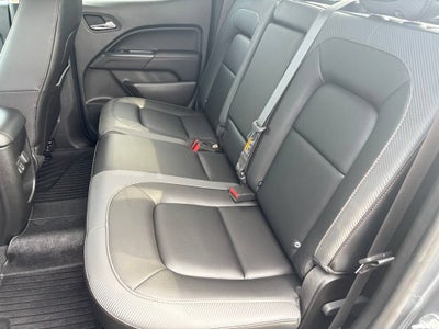 2022 GMC Canyon 4WD AT4 w/Leather