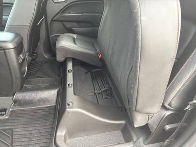 2022 GMC Canyon 4WD AT4 w/Leather