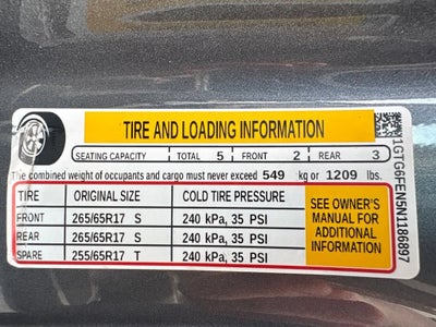 2022 GMC Canyon 4WD AT4 w/Leather
