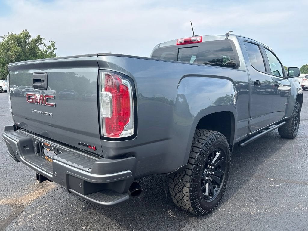 2022 GMC Canyon 4WD AT4 w/Leather