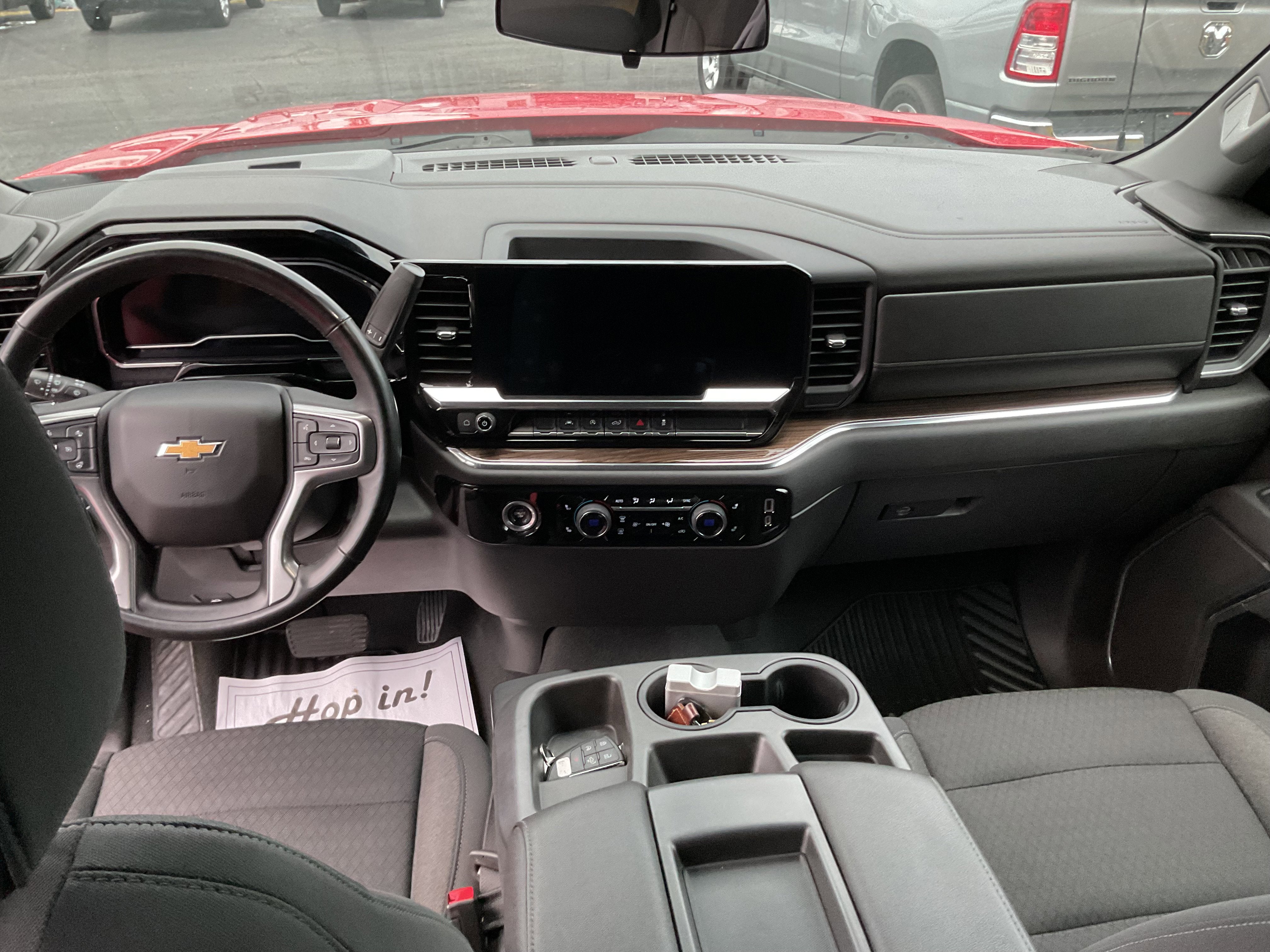 2023 Chevrolet Silverado 1500 LT (2FL)