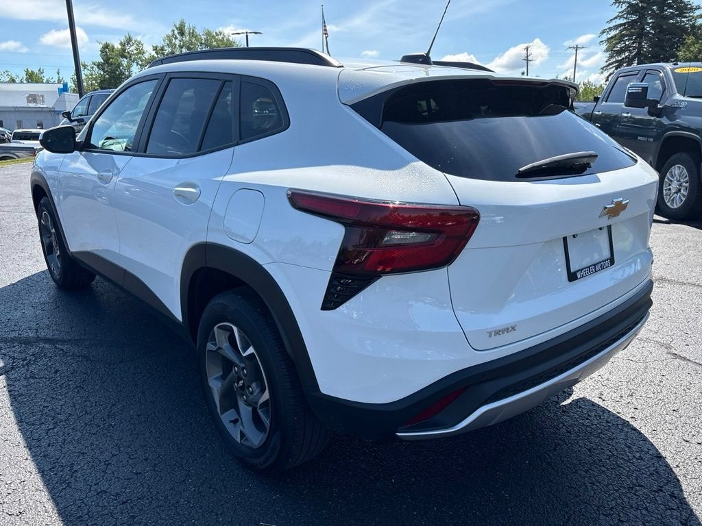 2024 Chevrolet Trax LT